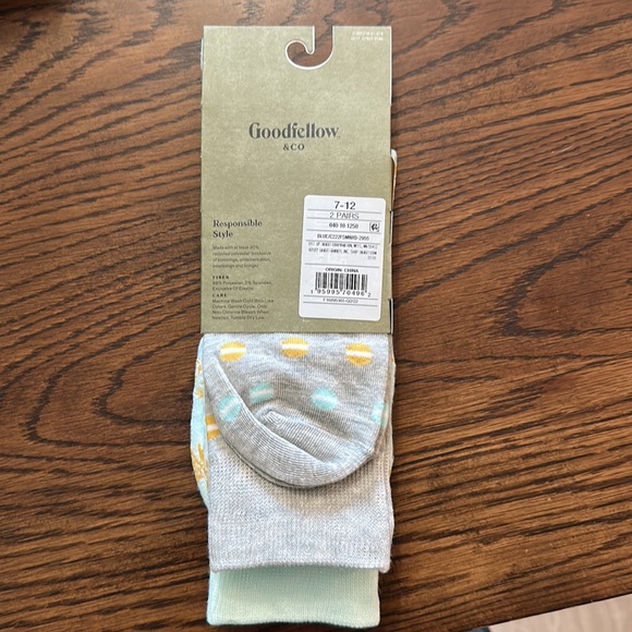 Goodfellow crew socks fun colors - Picture 2 of 2